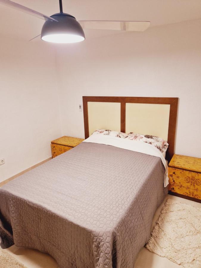 Magnifico Chalet Adosado En Torrevieja, Alicante. المظهر الخارجي الصورة